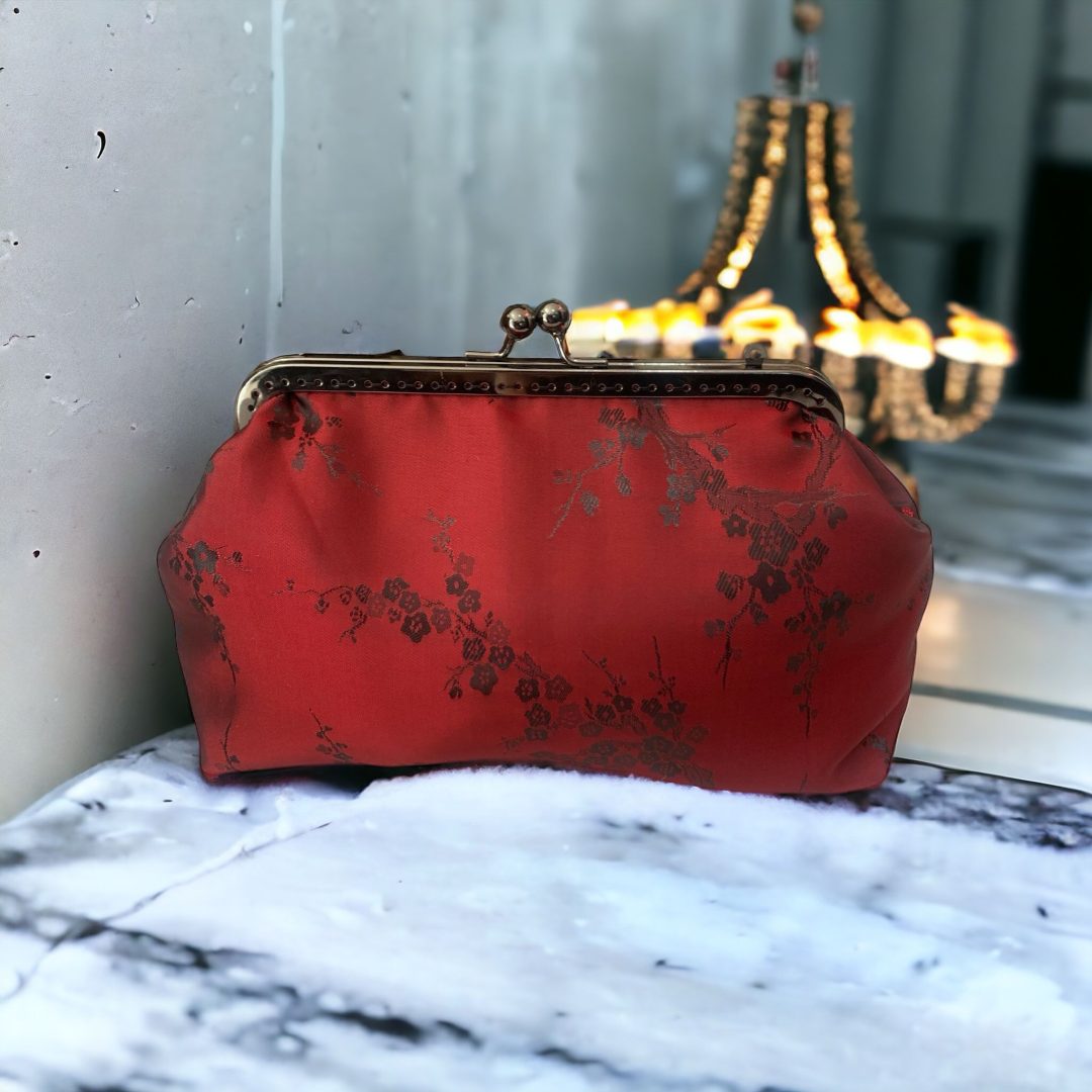 CLUTCH BAG RED JACQUARD FLAP