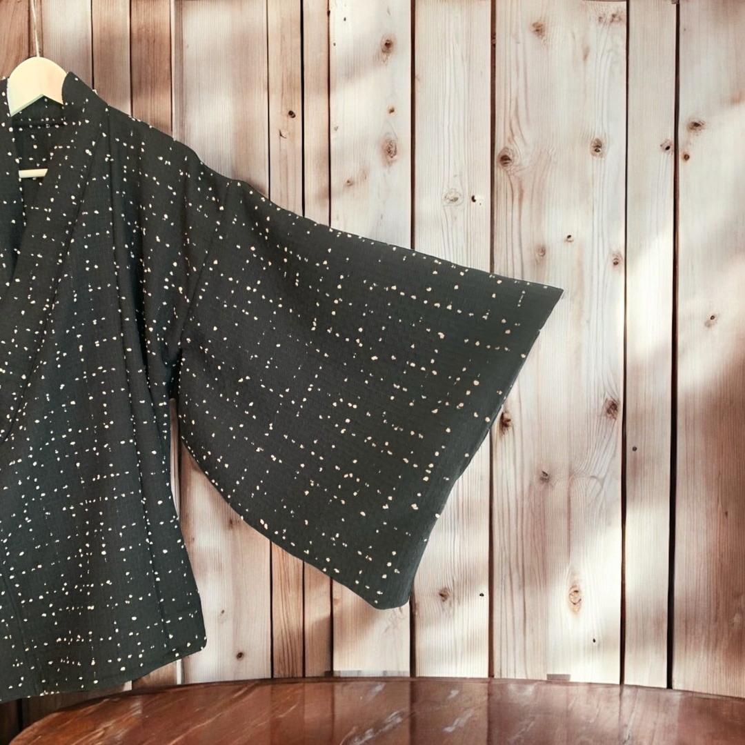 Kimono Haori Black with white dots MOMO KIDOHO