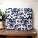 MINI PURSE WITH GINGO LEAVES IN BLUE MARINE AND WHITE COTTON  15*15 CM