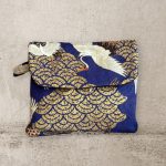 TSURU TORI 鶴鳥 PURSE BAG IN DEEP BLUE COTTON JAPANESE FABRIC WITH GOLDEN AND BLACK COLORED DETAILS