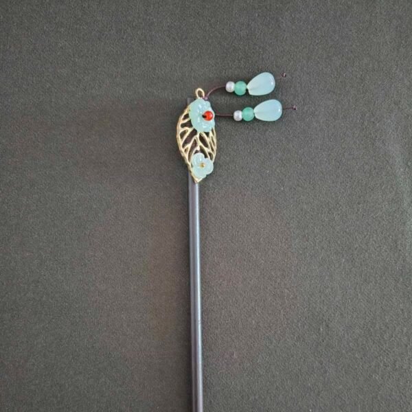 Hair Pin Light Green and Leaf MOMO KIDOHO