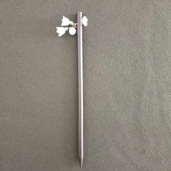 Hair Pin White Flowers MOMO KIDOHO