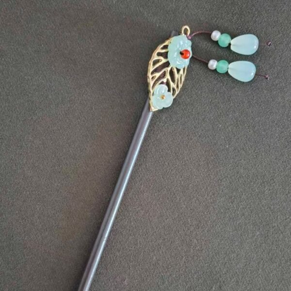 Hair Pin Light Green and Leaf MOMO KIDOHO